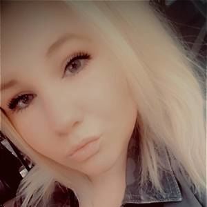 Meet your Posher, Manda